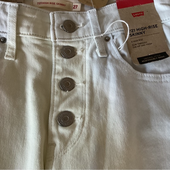 Levi Strauss size 27” by 30” NWT jeans - Picture 7 of 14